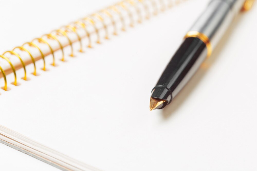 Narazie czy na razie – poprawna pisownia i przykłady